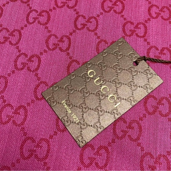 Gucci scarf interlocking GG  wool silk gg wrap Shawl barbie pink - Picture 4 of 7